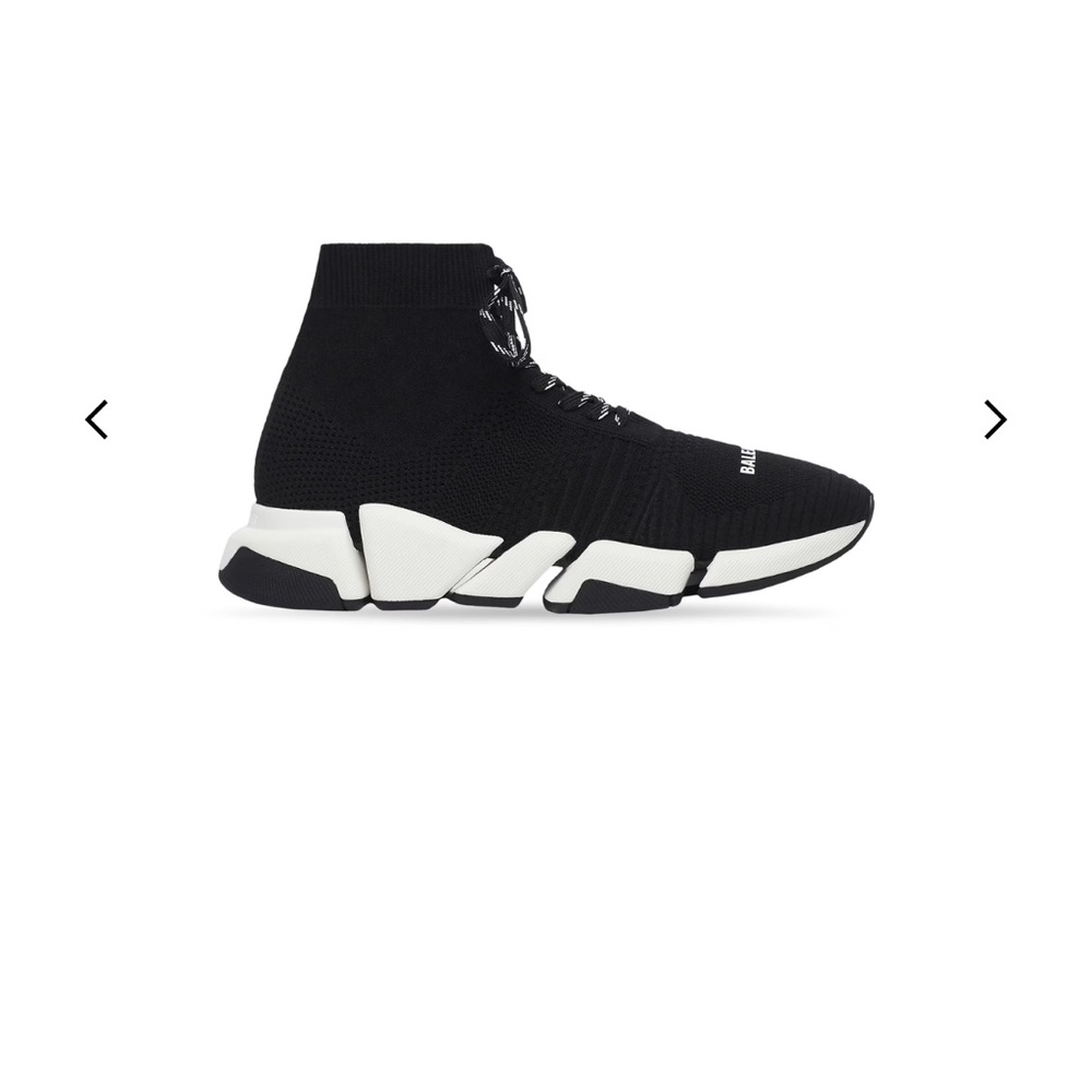 WOMEN'S SPEED 2.0 LACE-UP SNEAKER IN BLACK/WHITE